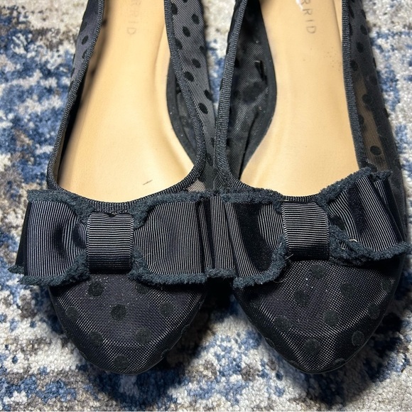 Torrid Black Polka Dot Mesh Pointed Flats Size 9 Wide - Picture 5 of 11